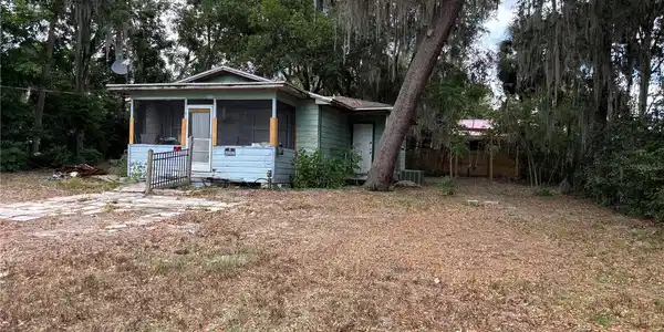 221 S RAVEN TERRACE