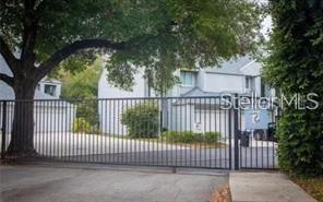 9726 TIFFANY OAKS LANE