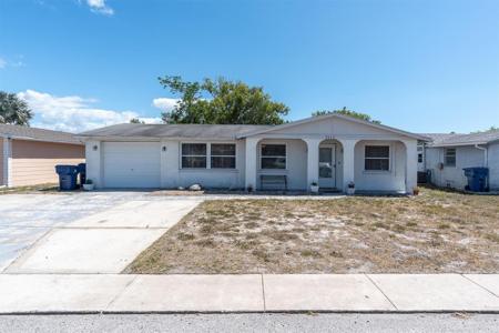 3352 SEFFNER DRIVE