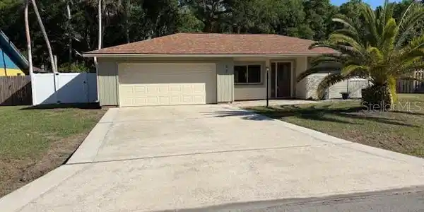 40 BAY SPRING PL