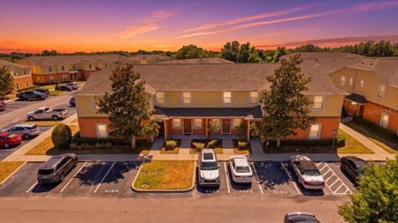 4187 SHADE TREE LANE