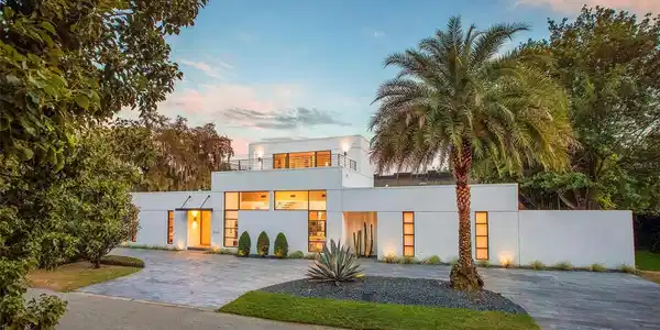 446 MELROSE AVENUE