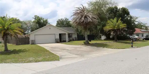 2392 BRIMHALL COURT