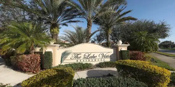 7612 LAKE VISTA COURT