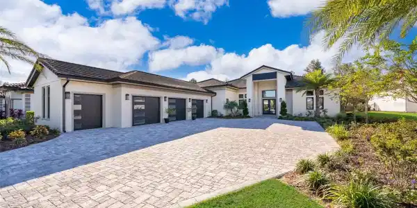 15144 PENDIO DRIVE