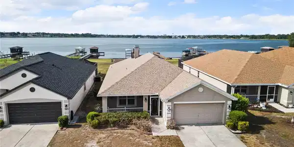3971 ISLAND LAKES DRIVE