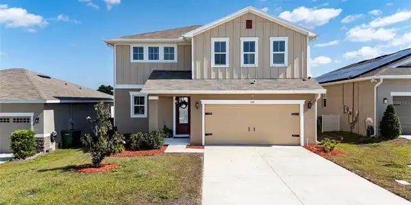 339 LAKE SMART CIRCLE