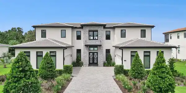 15421 PENDIO DRIVE
