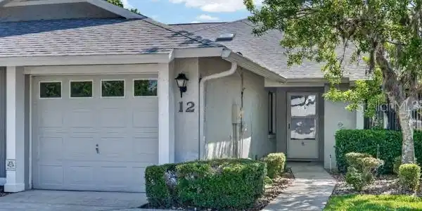 12 LAKE FOREST CIRCLE N