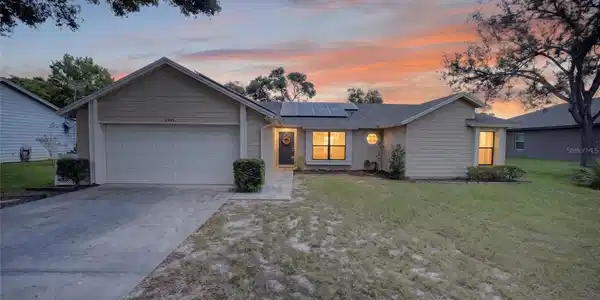 2495 E TIPTON DRIVE