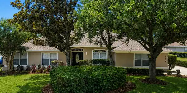 24600 CALUSA BOULEVARD