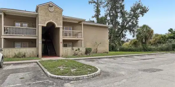 305 WYMORE ROAD