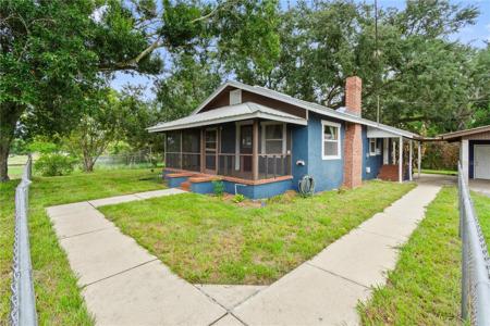 30 E 8TH STREET