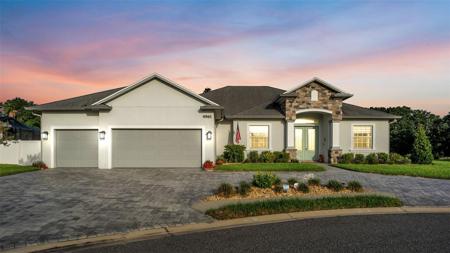 4961 CABANA COURT