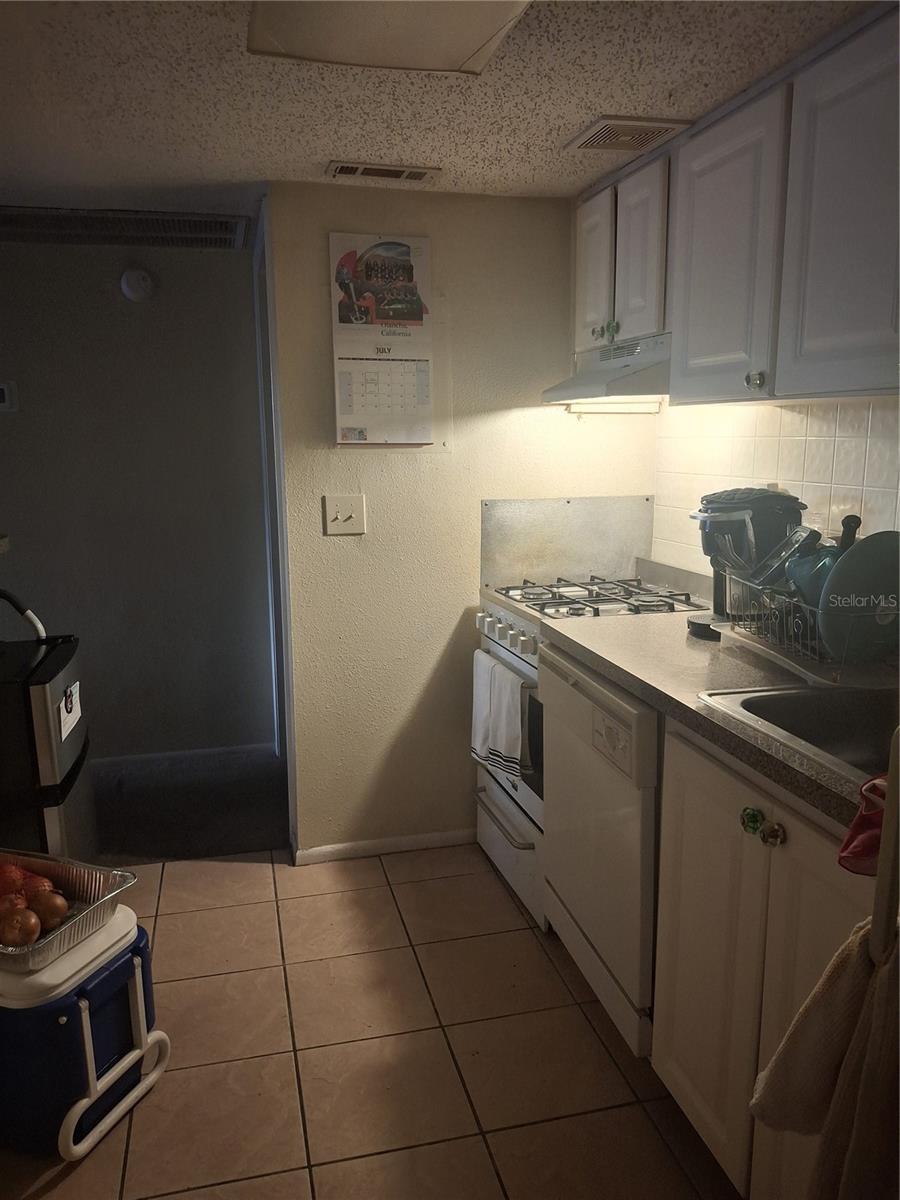 Image 3 Image 3