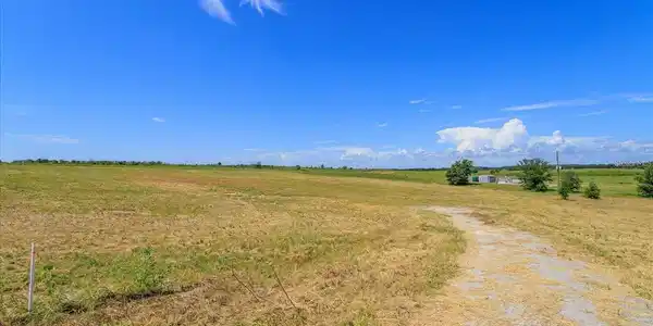 Lot 4 MERCADO COURT