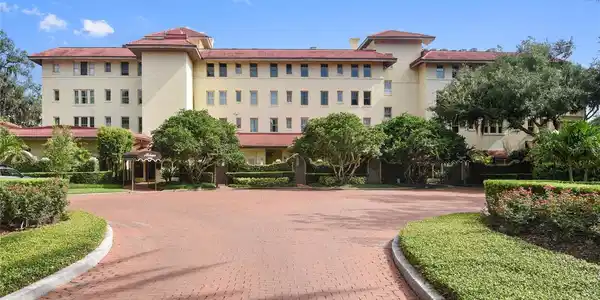 1600 ALABAMA DRIVE