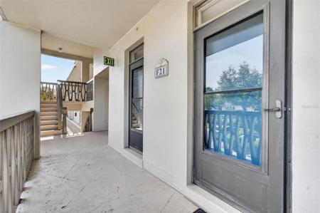 700 MELROSE AVENUE