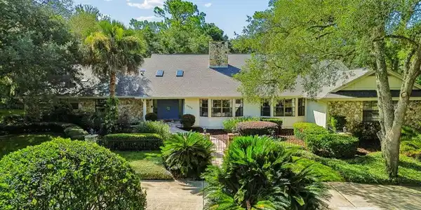 1090 SWEETWATER CLUB BOULEVARD