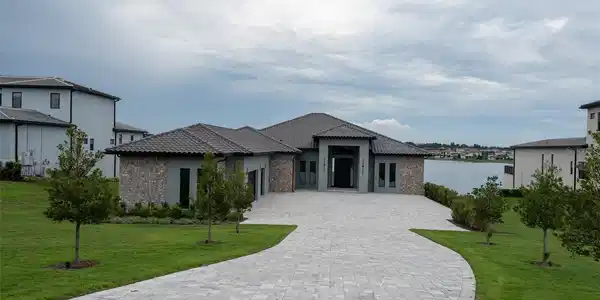 15125 PENDIO DRIVE