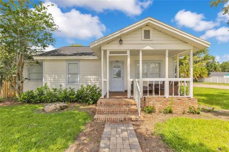704 S CLYDE AVENUE