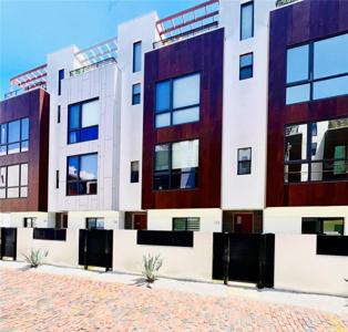 136 8TH STREET N