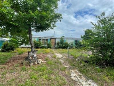 12024 LAKEVIEW DRIVE