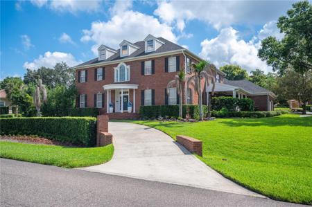 5120 LAKE IN THE WOODS BOULEVARD