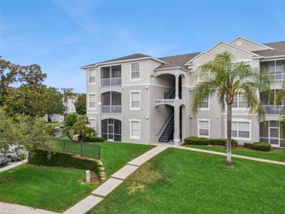 8107 COCONUT PALM WAY