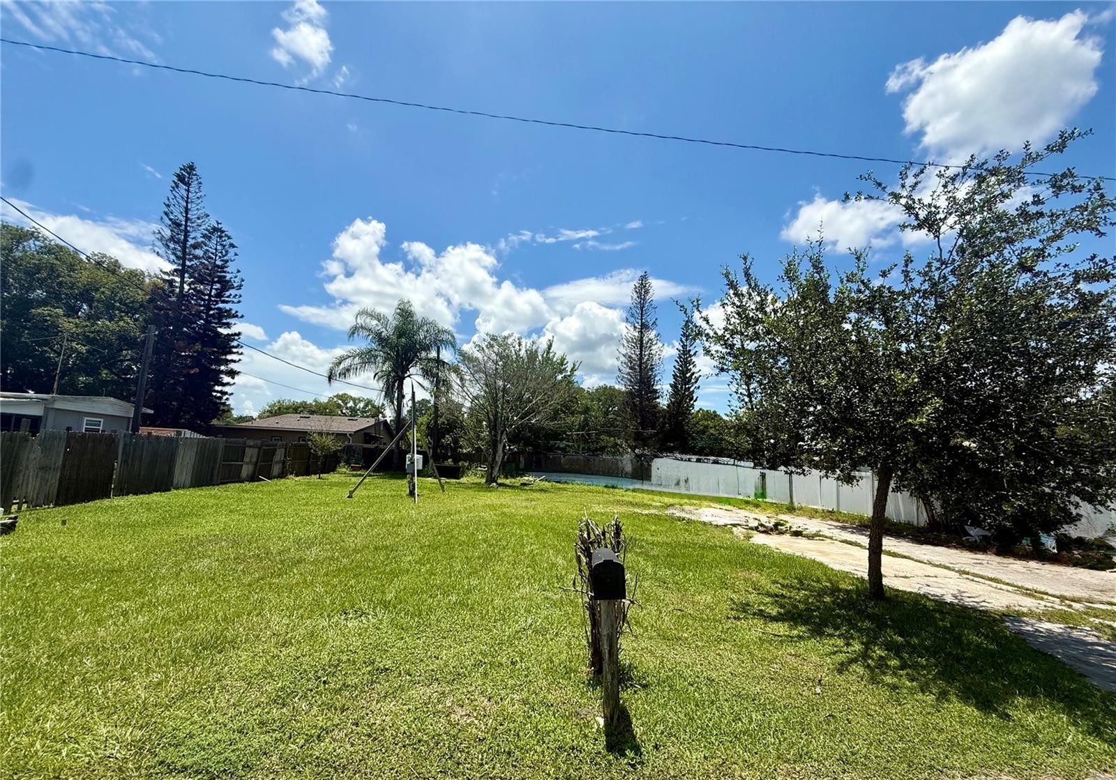 Image 1 Image 1