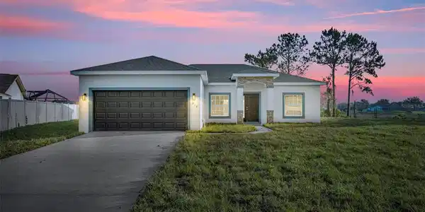 814 PRICE COURT