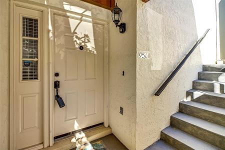 956 5TH STREET