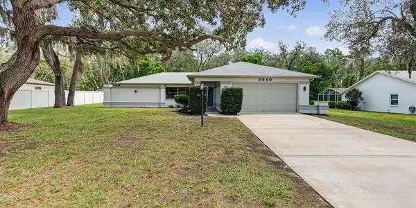 3040 BAYSHORE DRIVE