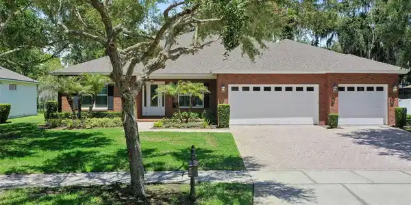 440 TIERRA VERDE LANE