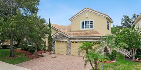 2027 RICKOVER PLACE