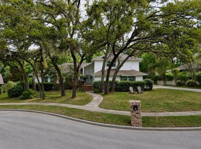 104 STONEBROOK COURT