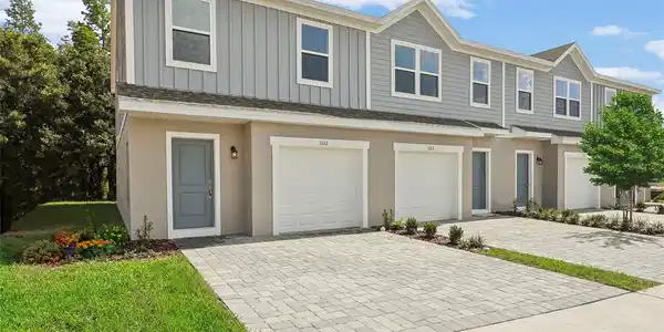 228 CUBAN ROYAL PALM WAY