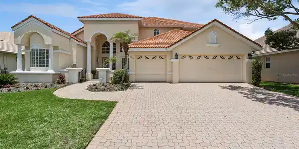 8814 PHILLIPS BAY DRIVE