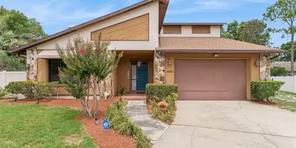 6006 SCOTS PINE COURT
