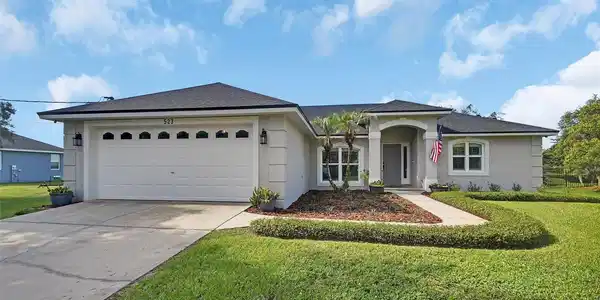 523 KONOMAC LAKE DRIVE