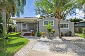 1642 CRESTWOOD