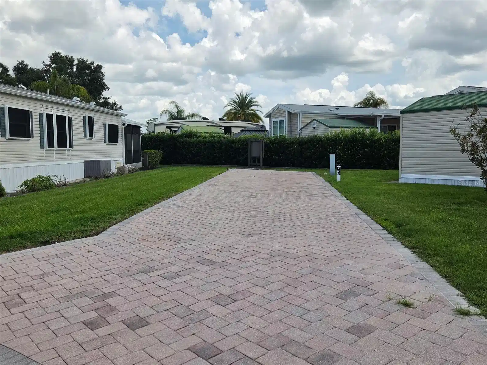 Image 1 Image 1