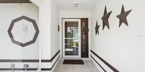 Image 4 Image 4