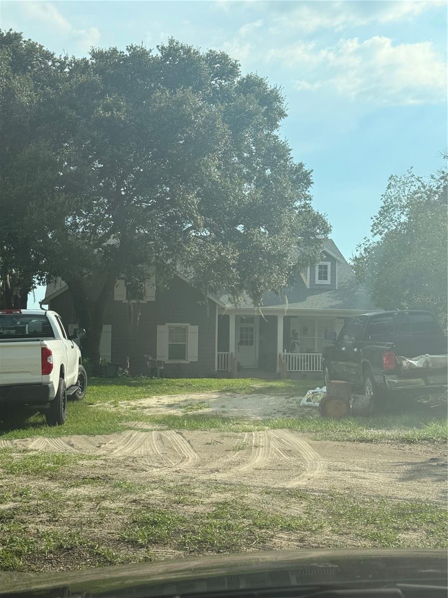 Image 1 Image 1