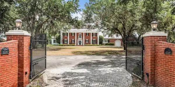 1530 WATERWITCH DRIVE