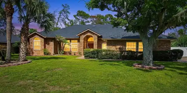 1479 WATERVIEW DRIVE