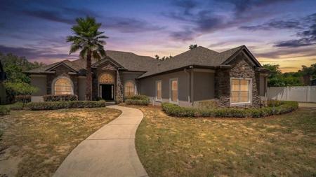 1251 MAGNOLIA FARMS COURT