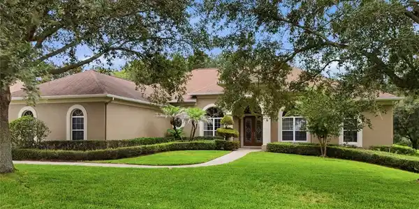 17535 COBBLESTONE LANE