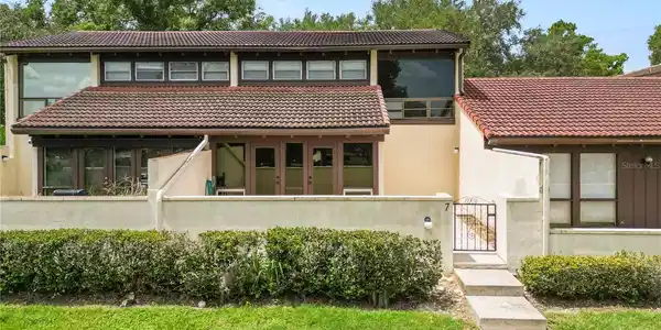 7 LOMA LINDA