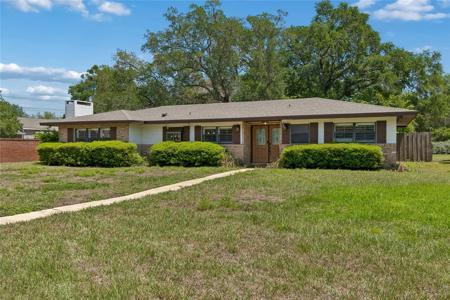 4801 BIG OAKS LANE